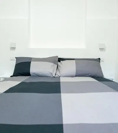 A Casa Di Elly 2 Apartman *