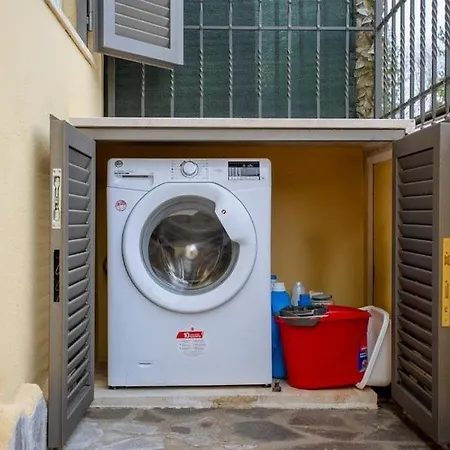 A Casa Di Elly 2 アパート ローマ